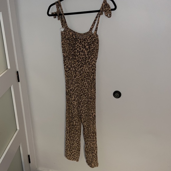 New faithfull the brand Elsa leopard print jumpsuit - Picture 9 of 10